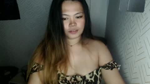 NICOLE online show from June 23, 2026, 6:06 pm