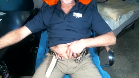 Snapshot of sweetman4a chatting on June 8, 2026, 1:22 pm Michael online show from June 8, 2026, 1:22 pm