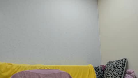 sweetmarylove online show from November 18, 2025, 7:46 am