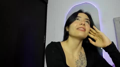 sweetmili133 online show from April 9, 2026, 10:20 am