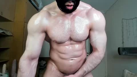 Snapshot of sweetmuscles_boy chatting on May 12, 2026, 4:09 am Lorenzo online show from May 12, 2026, 4:09 am