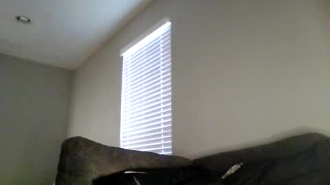 sweetness_cool online show from December 16, 2025, 6:57 pm