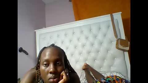 Novah girlie online show from June 8, 2026, 1:28 am