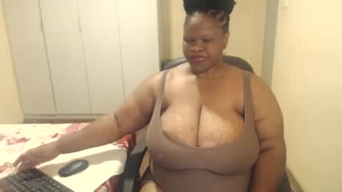 sweetnoziexxx online show from January 28, 2025, 6:07 pm