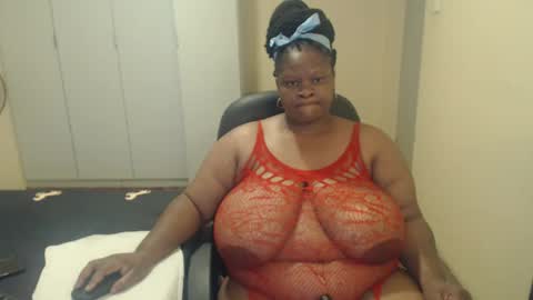 sweetnoziexxx online show from February 14, 2025, 12:25 pm