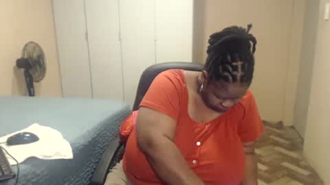 Snapshot of sweetnoziexxx chatting on May 15, 2026, 4:52 am sweetnoziexxx online show from May 15, 2026, 4:52 am