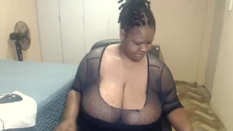Snapshot of sweetnoziexxx chatting on May 27, 2026, 6:32 am sweetnoziexxx online show from May 27, 2026, 6:32 am