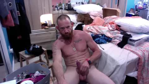 Snapshot of sweetnsexy95 chatting on February 5, 2025, 7:50 am WeAim2PZzz online show from February 5, 2025, 7:50 am