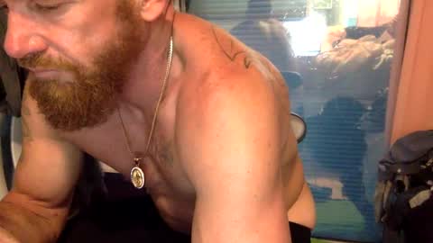 Snapshot of sweetnsexy95 chatting on February 27, 2025, 5:36 pm WeAim2PZzz online show from February 27, 2025, 5:36 pm