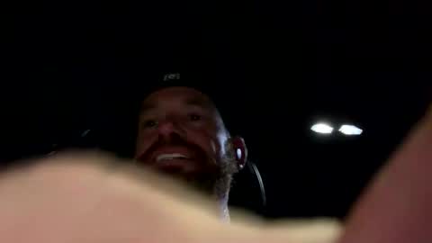 WeAim2PZzz online show from March 9, 2026, 1:20 am