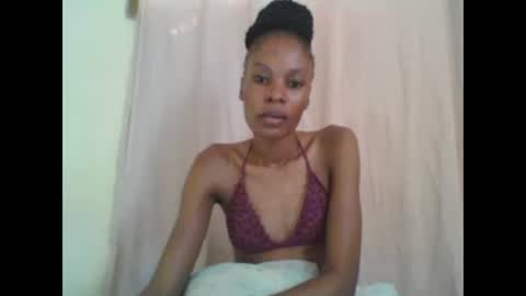 Snapshot of sweetpetite254 chatting on January 31, 2025, 12:40 pm ESTHER online show from January 31, 2025, 12:40 pm