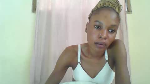 Snapshot of sweetpetite254 chatting on February 11, 2025, 8:58 am ESTHER online show from February 11, 2025, 8:58 am
