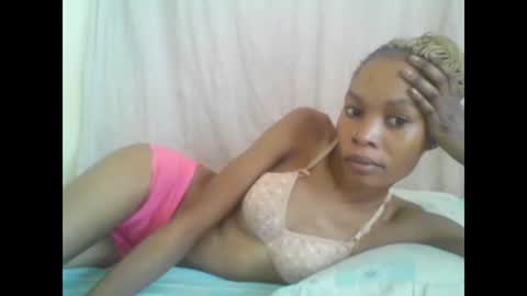 Snapshot of sweetpetite254 chatting on February 17, 2025, 6:31 am ESTHER online show from February 17, 2025, 6:31 am