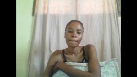 Snapshot of sweetpetite254 chatting on February 22, 2025, 12:51 pm ESTHER online show from February 22, 2025, 12:51 pm