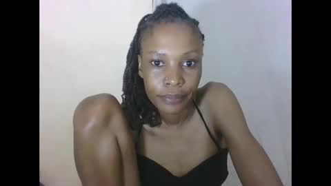 Snapshot of sweetpetite254 chatting on October 14, 2025, 1:28 am ESTHER online show from October 14, 2025, 1:28 am