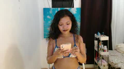 Snapshot of sweetpetitedates chatting on February 14, 2025, 2:44 pm Agathababes online show from February 14, 2025, 2:44 pm