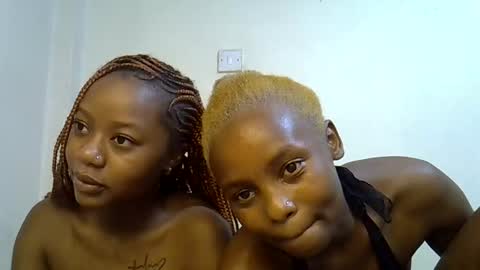 Snapshot of sweetrall chatting on February 16, 2026, 11:45 pm Lilly online show from February 16, 2026, 11:45 pm