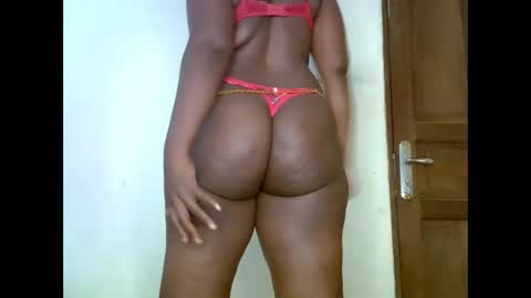 Snapshot of sweetrenne chatting on February 14, 2025, 8:21 am sweetrenne online show from February 14, 2025, 8:21 am