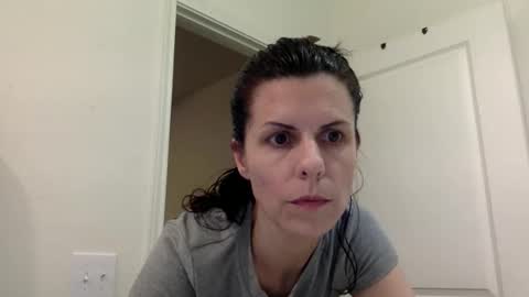 sweetriddance online show from February 1, 2026, 3:05 am