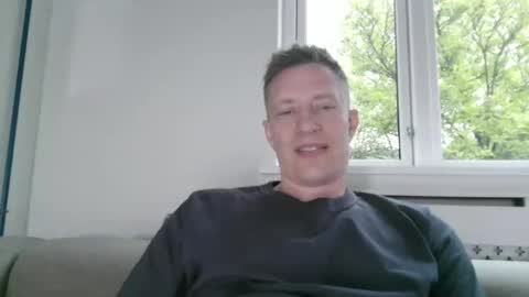 Snapshot of sweetsinner83 chatting on May 18, 2026, 6:14 pm sweetsinner83 online show from May 18, 2026, 6:14 pm