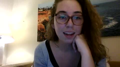 Snapshot of sweetsocalgirl chatting on November 30, 2025, 7:23 am sweetsocalgirl online show from November 30, 2025, 7:23 am