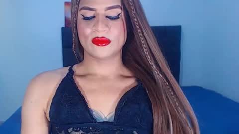 Snapshot of sweetsofiats chatting on October 7, 2025, 7:00 pm SOFIA online show from October 7, 2025, 7:00 pm