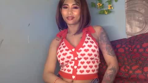spicy online show from May 3, 2026, 7:42 pm