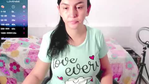 Snapshot of sweetsquirtx23 chatting on February 11, 2025, 4:55 am lili online show from February 11, 2025, 4:55 am