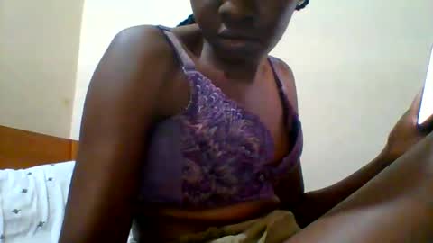 Snapshot of sweett_kimmie chatting on June 4, 2026, 7:09 pm sweett_kimmie online show from June 4, 2026, 7:09 pm