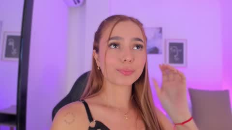 Snapshot of sweettammy_ chatting on February 26, 2025, 8:11 pm Tammy online show from February 26, 2025, 8:11 pm