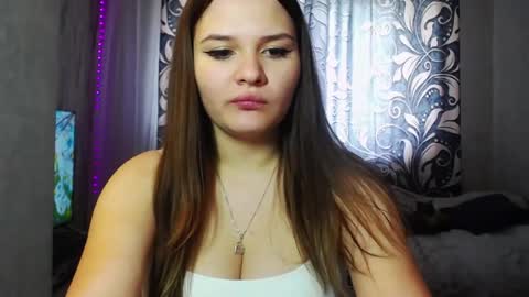 Snapshot of sweettchloe chatting on May 13, 2026, 9:39 am SweetTChloe online show from May 13, 2026, 9:39 am