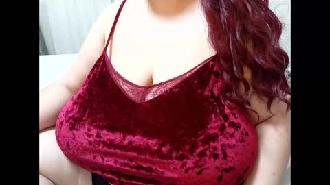 Snapshot of sweettm chatting on May 6, 2026, 3:39 pm Maya online show from May 6, 2026, 3:39 pm