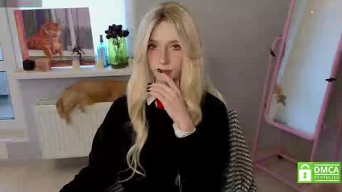 Elis  a little vacation Ill be here Saturday my schedules in bio online show from March 20, 2026, 7:24 am