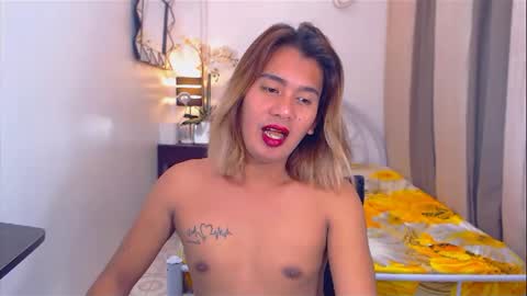 sweetveronica143 online show from February 15, 2025, 9:48 pm