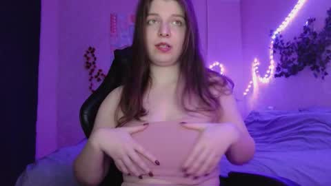 Snapshot of sweetviya chatting on September 25, 2025, 4:11 pm Viya online show from September 25, 2025, 4:11 pm