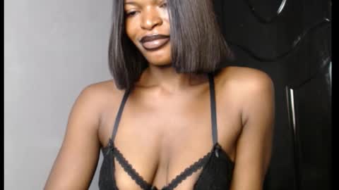 sweetxxboobsx online show from February 19, 2026, 7:48 am