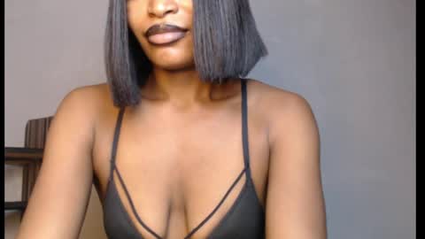 sweetxxboobsx online show from May 10, 2026, 7:57 am