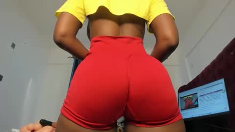Snapshot of sweety_shawtys chatting on April 24, 2026, 4:37 am shawtyshasha online show from April 24, 2026, 4:37 am
