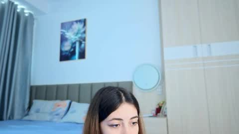 Snapshot of sweety_vikky chatting on May 27, 2026, 12:07 am Vikky online show from May 27, 2026, 12:07 am