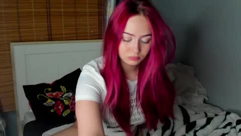 Snapshot of sweetyangiee chatting on May 6, 2026, 8:25 pm sweetyangiee online show from May 6, 2026, 8:25 pm