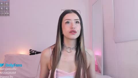 Snapshot of sweetyjannne chatting on September 11, 2025, 7:52 am Janne online show from September 11, 2025, 7:52 am