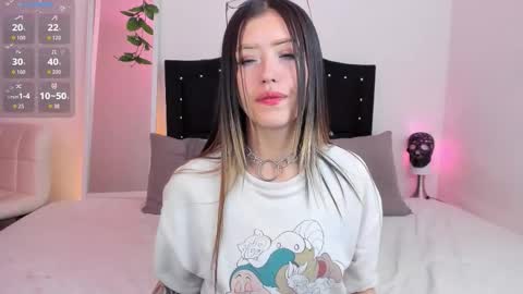 Snapshot of sweetyjannne chatting on October 17, 2025, 3:14 pm Janne online show from October 17, 2025, 3:14 pm