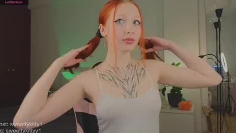 Jenny  give it a sub online show from May 11, 2026, 12:33 pm