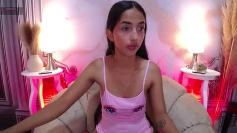LAURA online show from October 2, 2025, 11:50 am