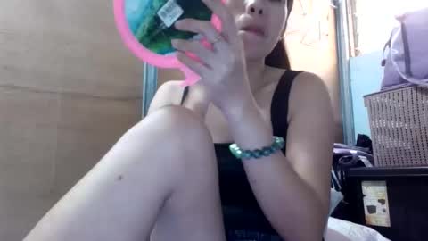 Snapshot of sweetymel14 chatting on November 12, 2025, 4:46 am sweetymel14 online show from November 12, 2025, 4:46 am