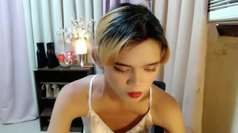 Snapshot of sweetytrannygirlxx chatting on December 18, 2024, 5:04 am Megan online show from December 18, 2024, 5:04 am