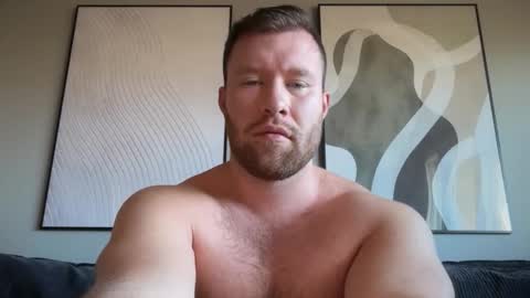 swekingxx online show from December 17, 2025, 11:27 am