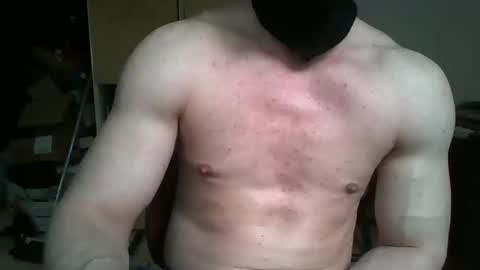 Tom98 online show from March 29, 2026, 4:07 pm