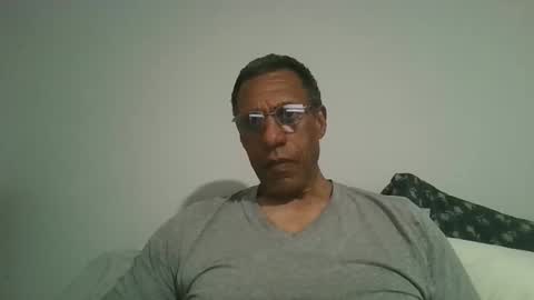 Snapshot of swimmerbod2495 chatting on April 27, 2026, 2:09 am swimmerbod2495 online show from April 27, 2026, 2:09 am