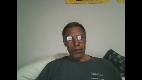 Snapshot of swimmerbod2495 chatting on May 7, 2026, 2:50 am swimmerbod2495 online show from May 7, 2026, 2:50 am